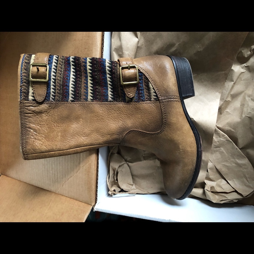 Gianni bono boots.